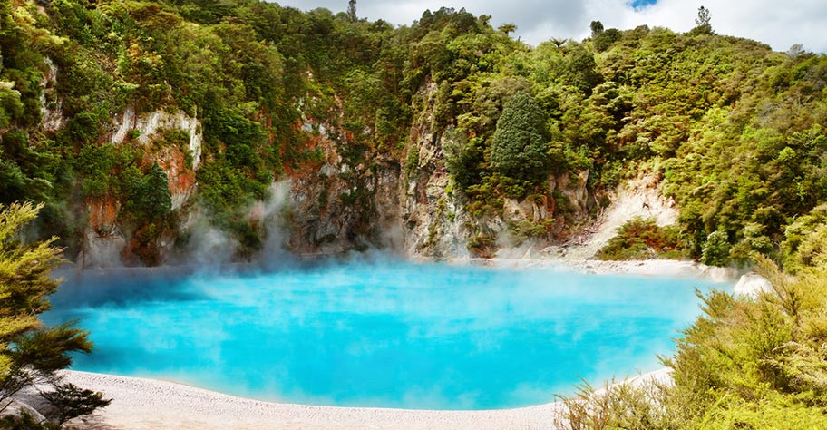 Neuseeland Abenteuer heisse Quellen